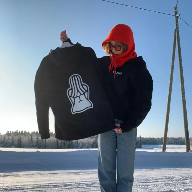 model with rivo hoodie
